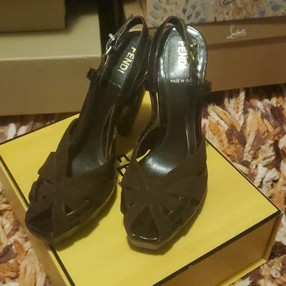 Fendi Heels Brown NEW - Picture 4 of 15